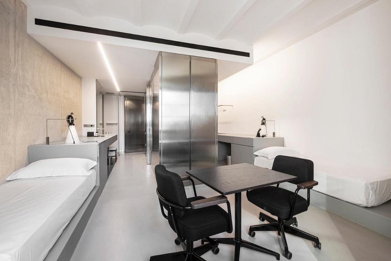 Rhinoceros Aparthotel Рим Екстериор снимка