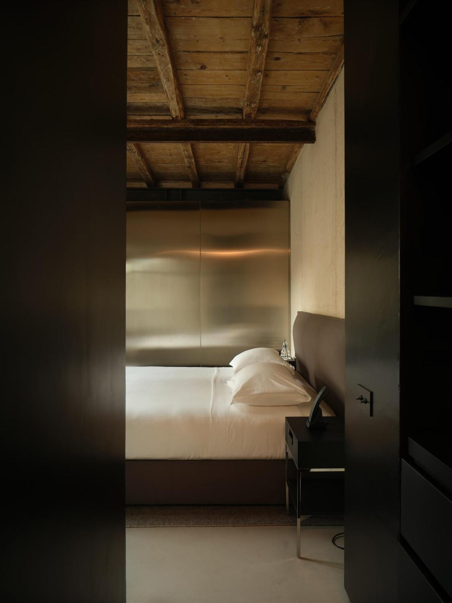 Rhinoceros Aparthotel Рим Екстериор снимка